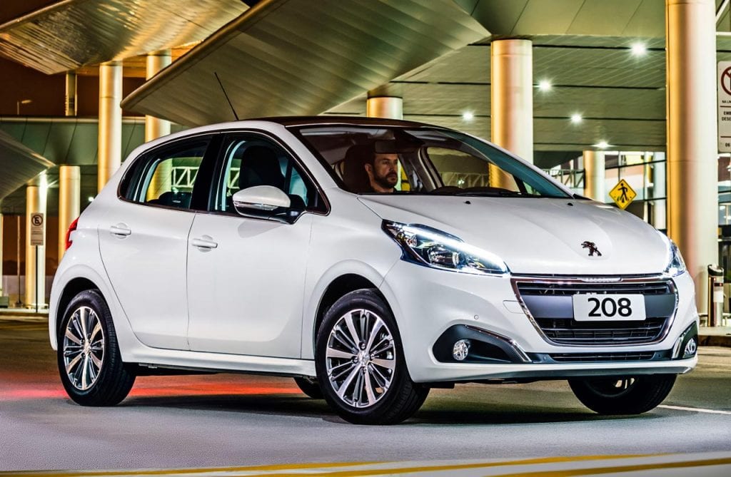 Peugeot 208 Jahr 2012 Technisches Datenblatt, Test, Motoren