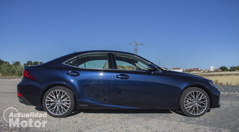 Prueba Lexus IS 300h