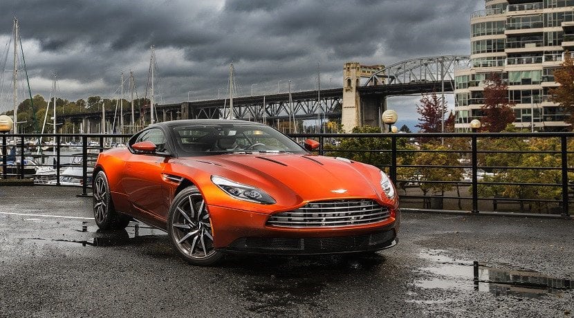 Aston Martin DB11 S dalam pengembangan