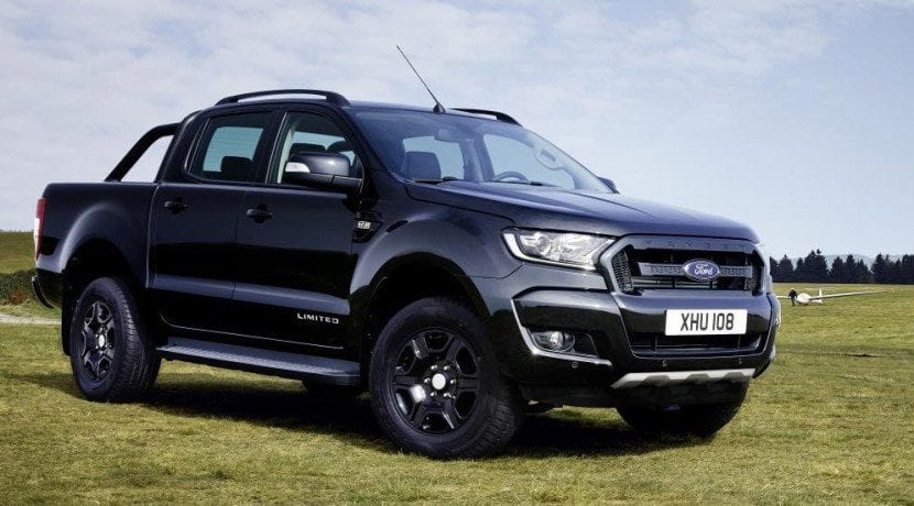 Ford Ranger Edisi Hitam