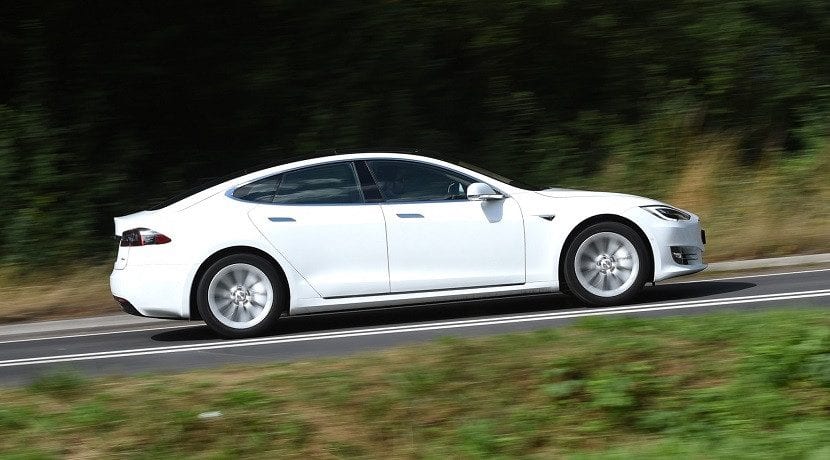 Tesla augmenta l'autonomia de les versions 60 i 60D (Foto del Model S 60D)