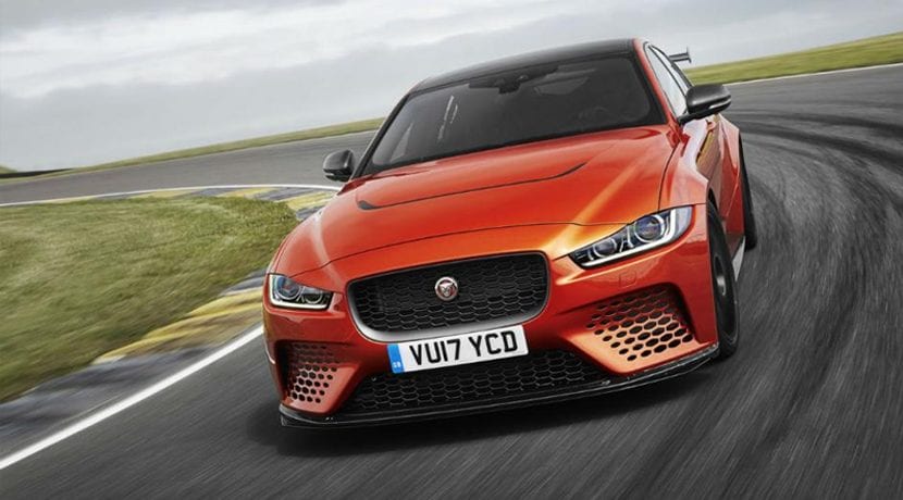 Jaguar XE SV Project 8