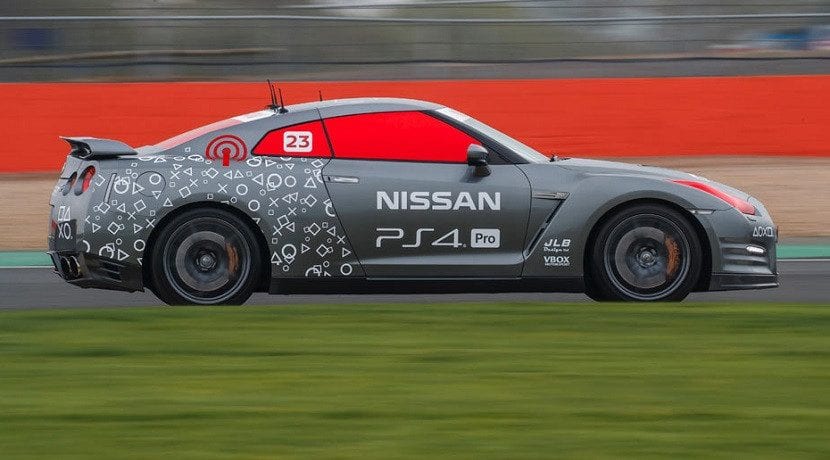 diaľkové ovládanie nissan gt-r