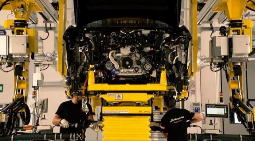 Lamborghini Urus Production