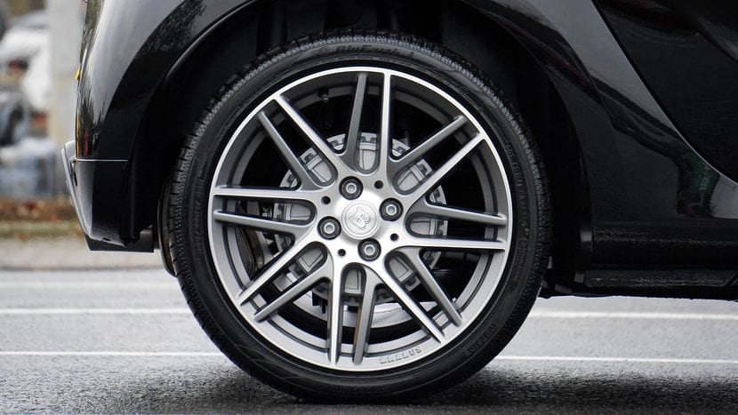 Detail van een Brabus velg