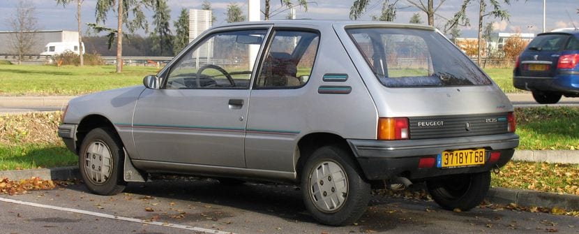 Peugeot 205