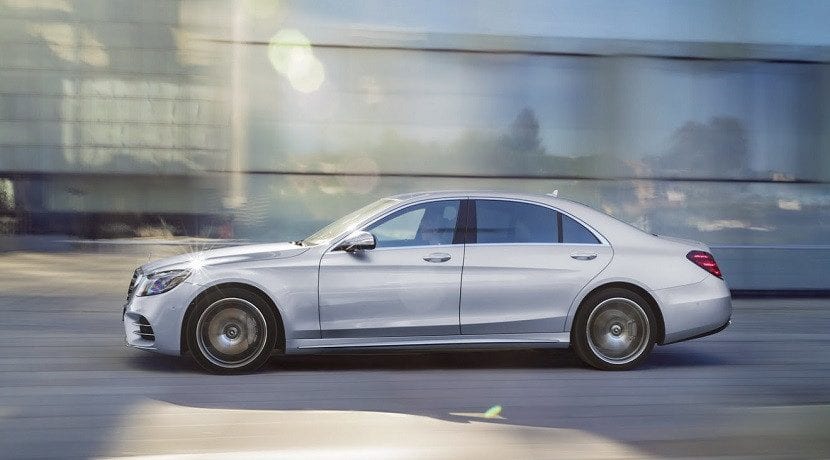 Mercedes S klases autonomā braukšana