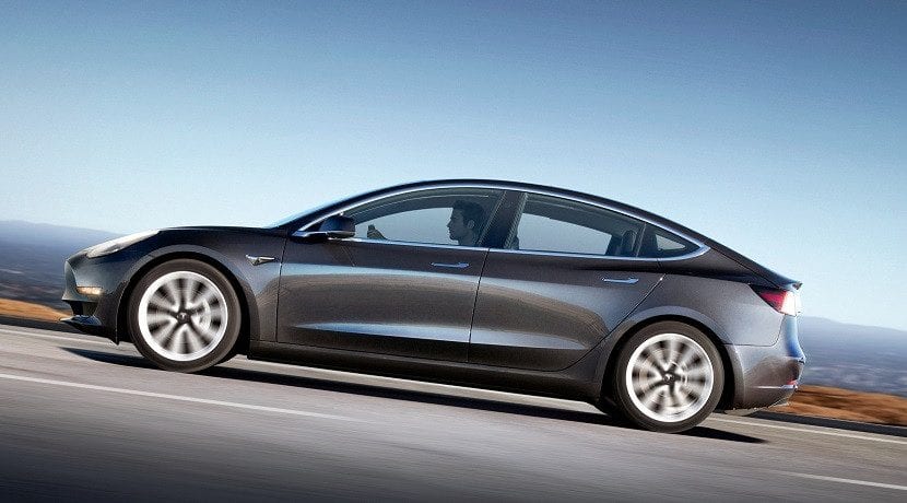 tesla-model-3-produksi-lepas landas