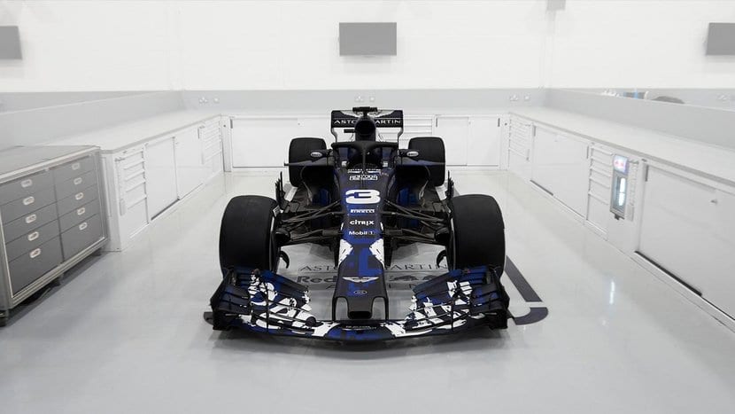 Vista frontal del RB14