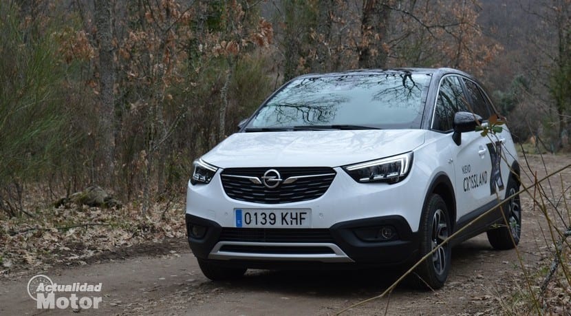 Išbandykite „Opel Crossland X“.