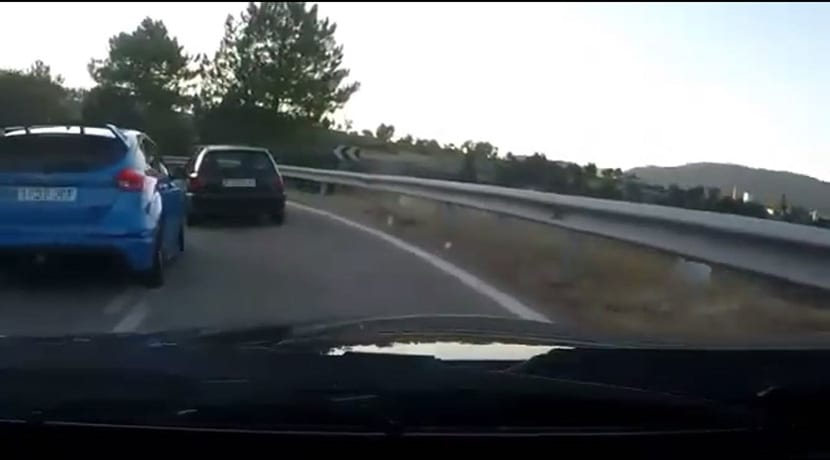 Carreras ilegales Ford Focus RS supuestamente Enrique Hernando