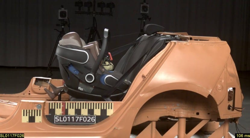 Sillas de coches para niños pruebas de impacto