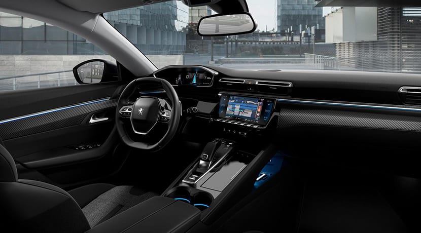 Peugeot 508 SW First Edition interior