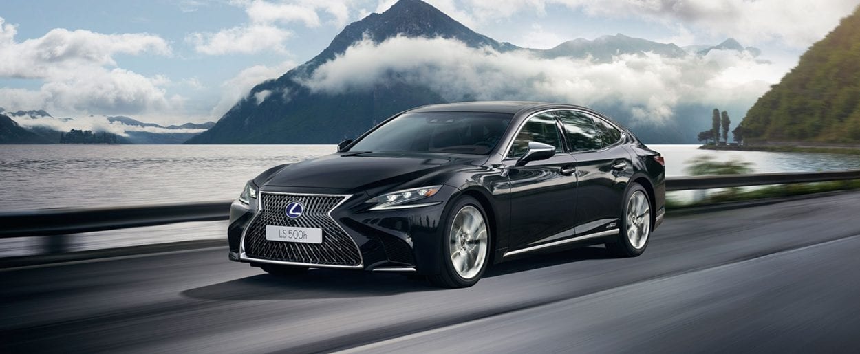 Lexus LS