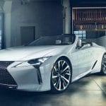 Morro del Lexus LC descapotable