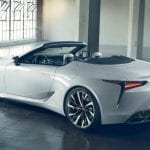 Trasera del Lexus LC descapotable