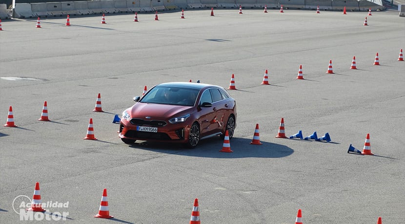 Maniobras esquiva emergencia con Kia ProCeed GT