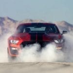 Shelby GT500 2019 calentando los neumáticos