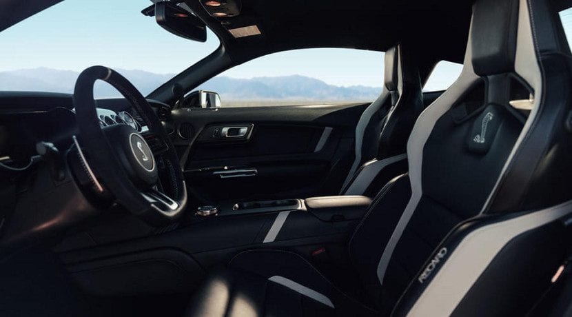 Interior del Shelby GT500 2019