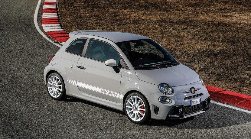 Techo del Abarth 595 'esseesse'