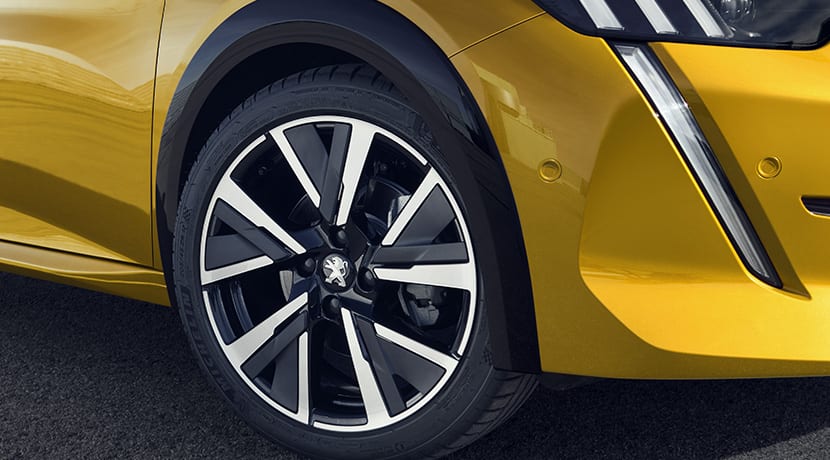 The Peugeot 208 becomes official. Here all the details!