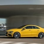 Mercedes-AMG CLA 35 4Matic lateral estacionado