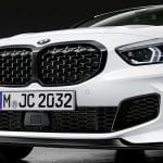 Parrilla del BMW Serie 1 2020 con componentes M Performance