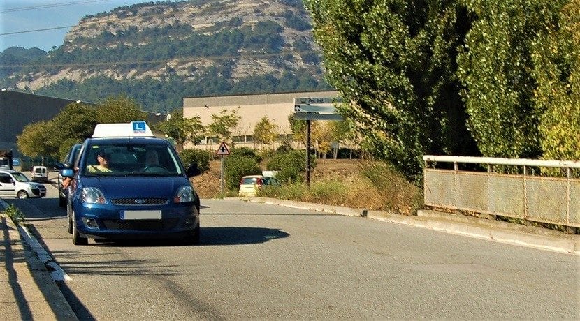 Examen práctico de conducir coche de la DGT