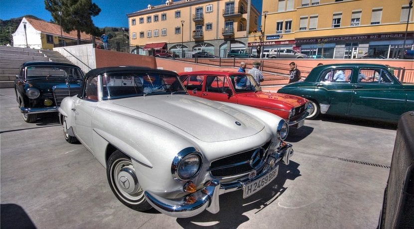 Exposición de coches históricos