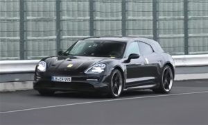 Vídeo del Porsche Taycan Cross Turismo en Nürburgring
