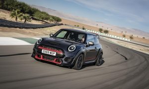 MINI Cooper John Cooper Works GP circuito