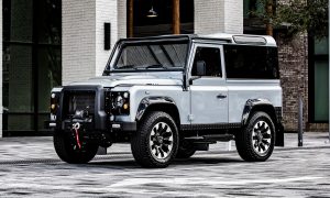 Land Rover Defender Blackcomb