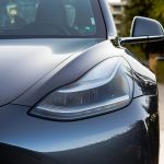 Faros del Tesla Model 3