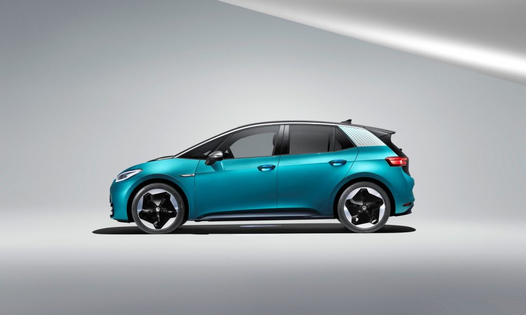 Волксваген ИД.3: Унакрсна верзија би била на путу до 2026... | Невс Енгине