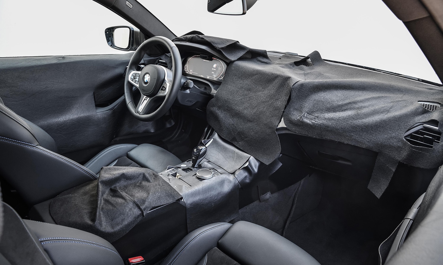 BMW Serie 4 Coupé interior camuflado