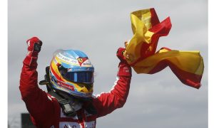 Fernando Alonso Ferrari F1 Bandera de EspaƱa