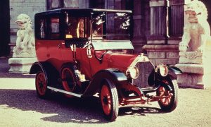 100 años desde el primer vehículo de Mitsubishi Model A