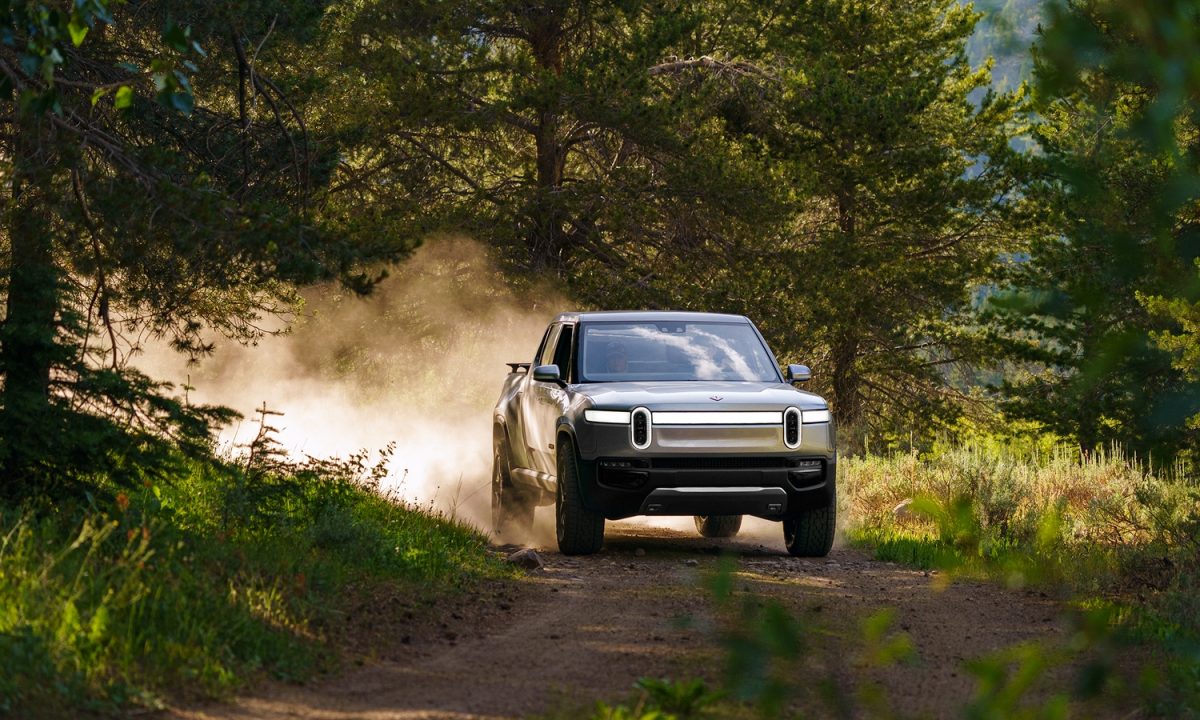 Rivian demuestra las cualidades off road del R1S con este vídeo teaser