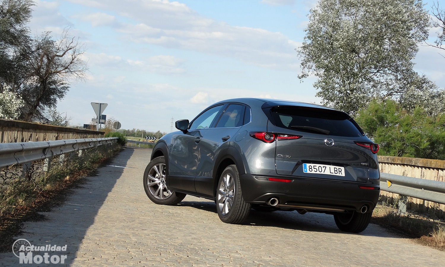 Uji Mazda CX-30 2.0 Skyactiv-X 180 CV Zenith