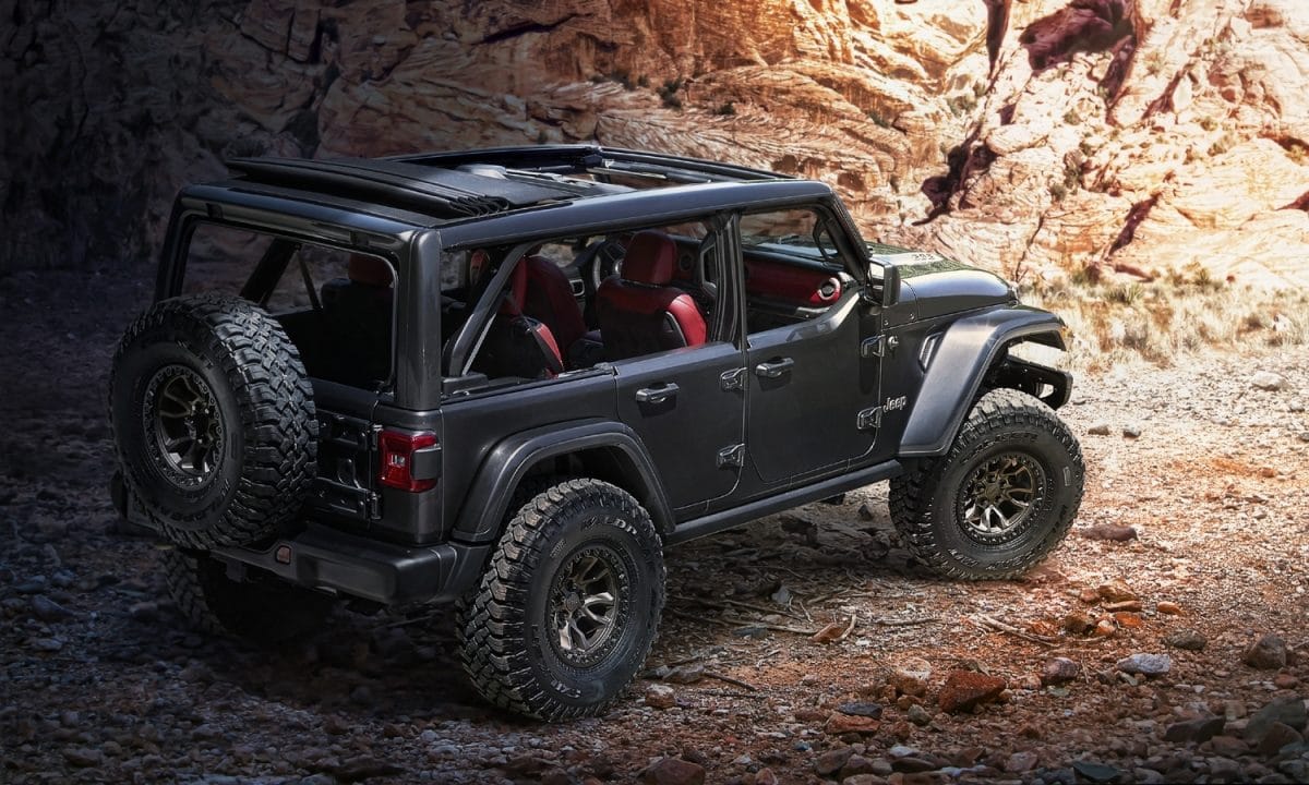 El Jeep Wrangler Rubicon 392 Concept será el «coco» para el Ford Bronco