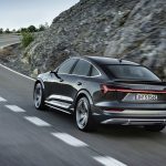 Audi e-tron S Sportback dinámica trasera