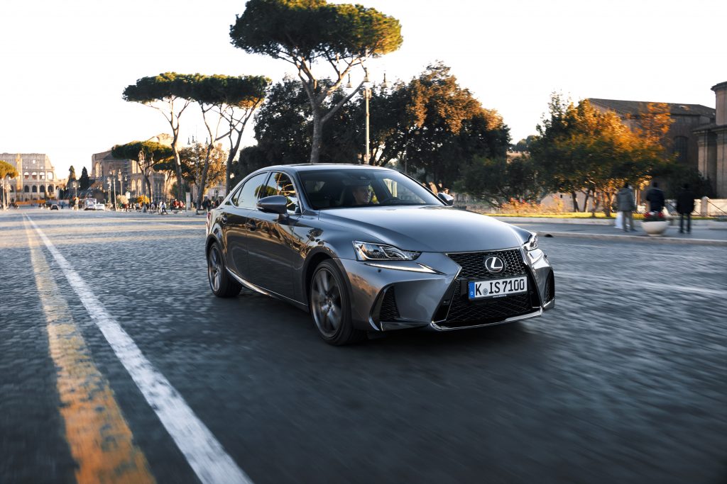 Lexus ya trabaja en una nueva gama de modelos F Sport Performance