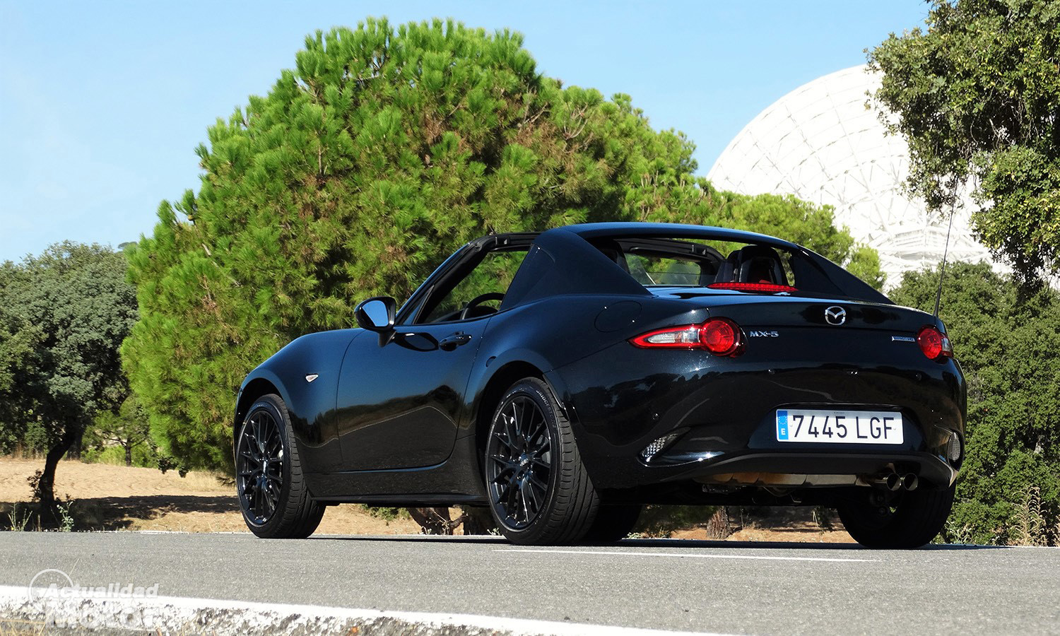 Prueba Mazda MX-5 RF 184 CV perfil trasero