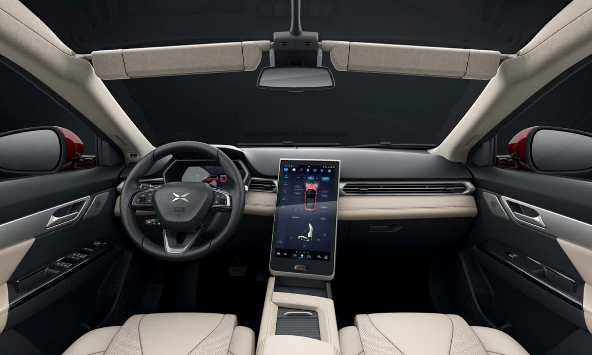 the-first-units-of-the-xpeng-g3-ev-suv-land-on-european-soil