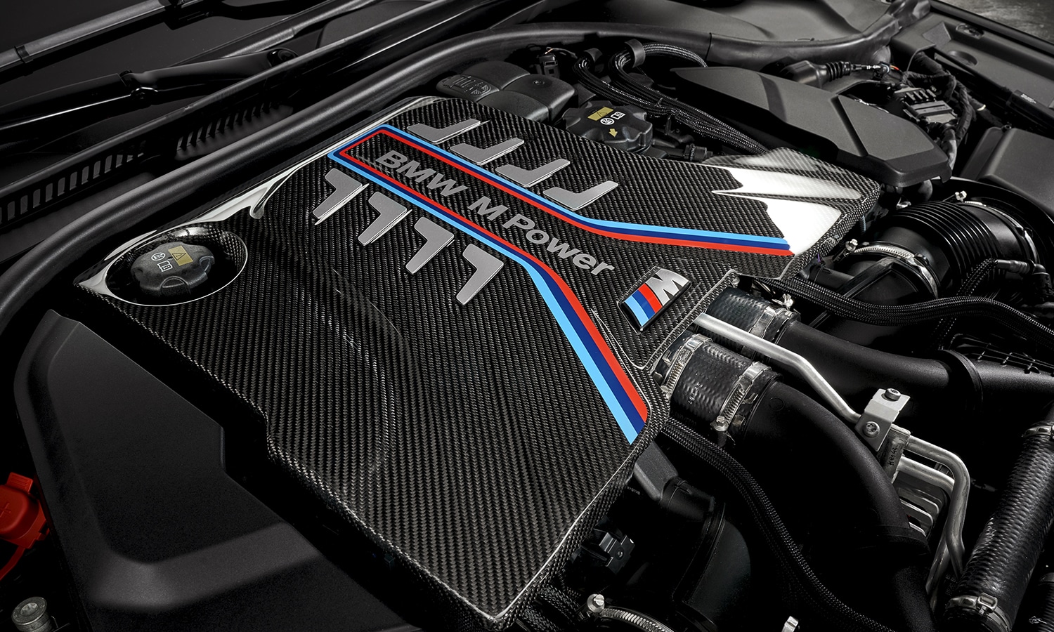 BMW M5 CS motor V8 4.4