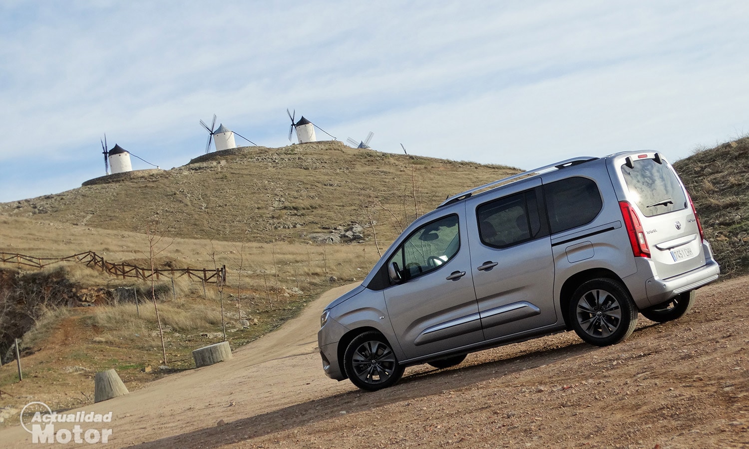 Prueba Toyota Proace City precios