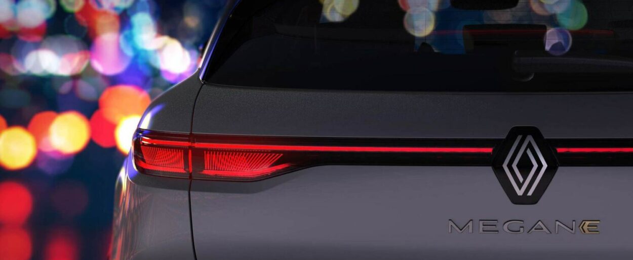 Renault Megane E-Tech Electric 2022 teaser