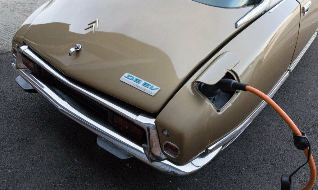 Citroen DS Electric by Electrogenic