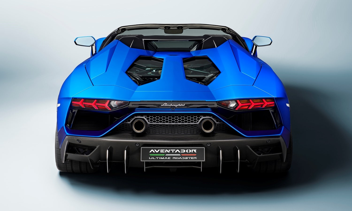 Lamborghini Aventador LP 780-4 Ultimae Roadster