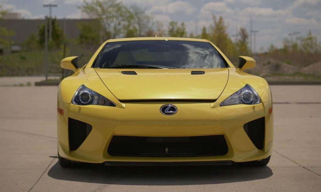 Lexus LFA 2012 by Bring A Trailer